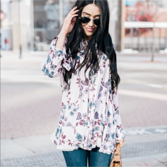 Free People Pebble Crepe Smocked Tunic Women's Med Lavender Floral Cottagecore - Picture 1 of 7